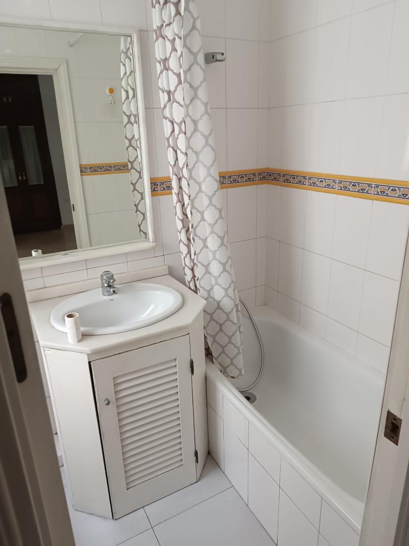 Bathroom of Flat for sale in  Sevilla Capital
