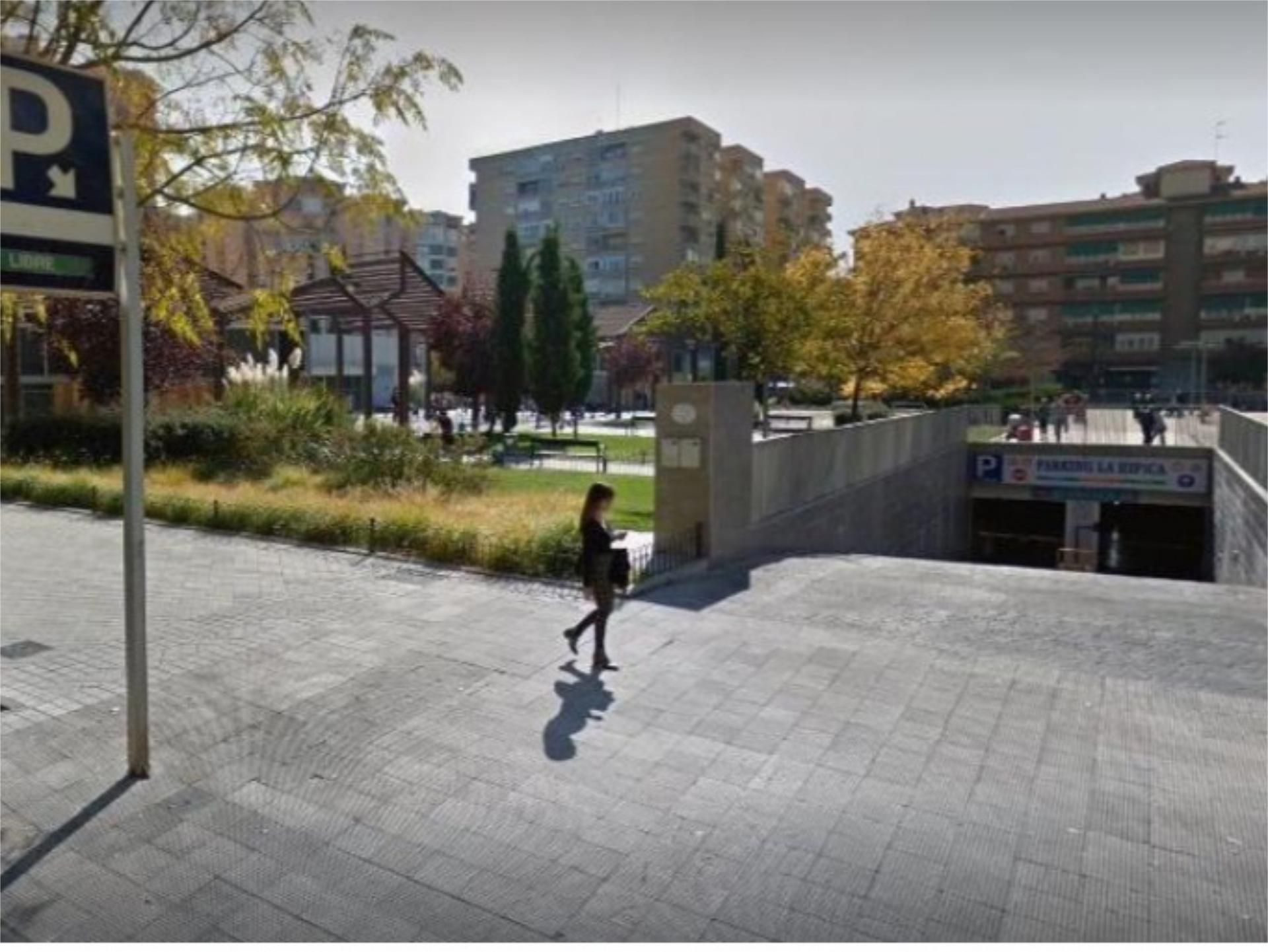 Vista exterior de Garatge de lloguer en  Granada Capital