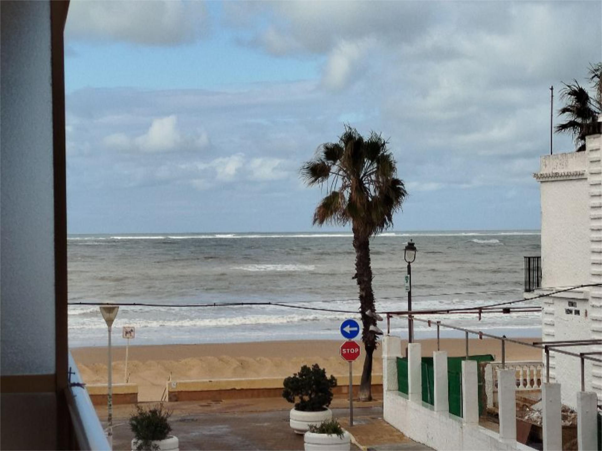 Flat to rent in Calle Doctor Gómez Ulla, 51, Playa de la Regla
