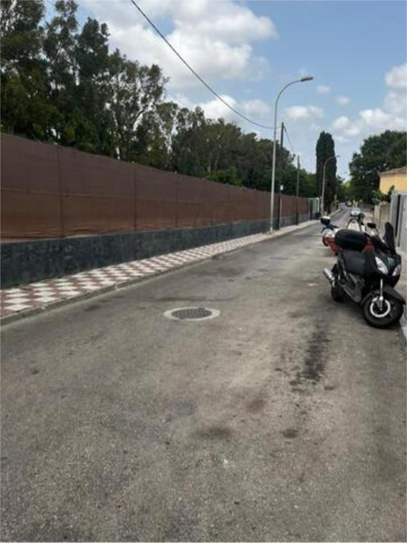 Parking of Garage to rent in Los Barrios