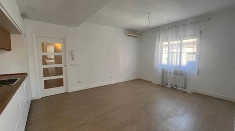 Photo 3 of Flat to rent in Calle de Moreno Nieto, 8, Imperial, Madrid
