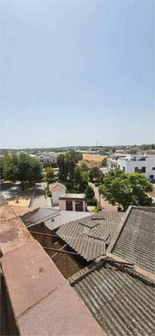 Vista exterior de Pis en venda en Montemayor amb Terrassa i Moblat