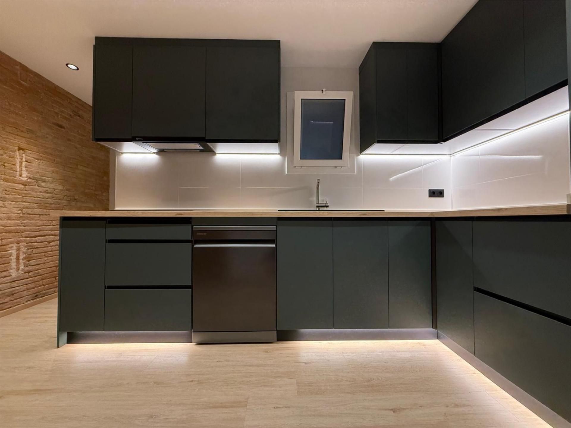 Kitchen of Flat for sale in Reus
