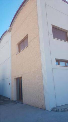 Oficina en Alquiler en Monreal del Campo