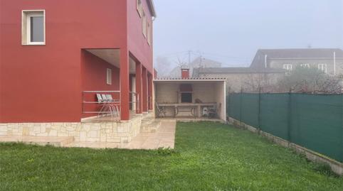 Foto 2 de Casa o xalet de lloguer a Lugar Requian, 12, Teo, A Coruña