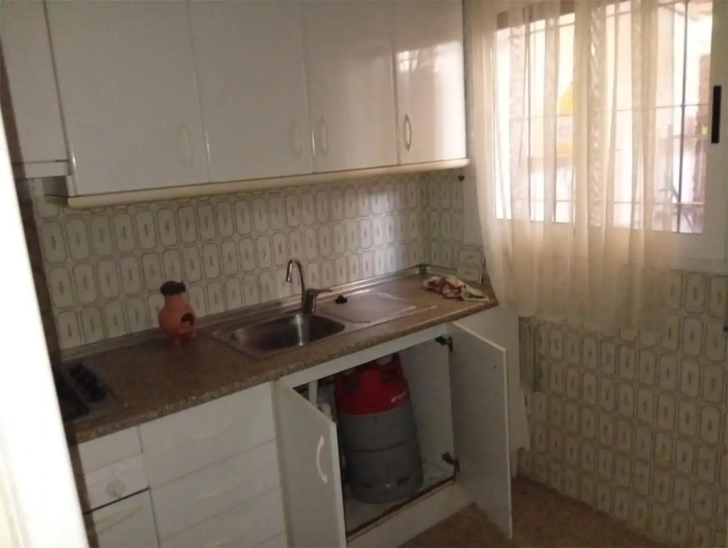 Flat for rent in Ronda de Garcilaso de la Vega, 52, Campoamor Kitchen of Flat for rent in Orihuela with Air Conditioner, Heating and Terrace