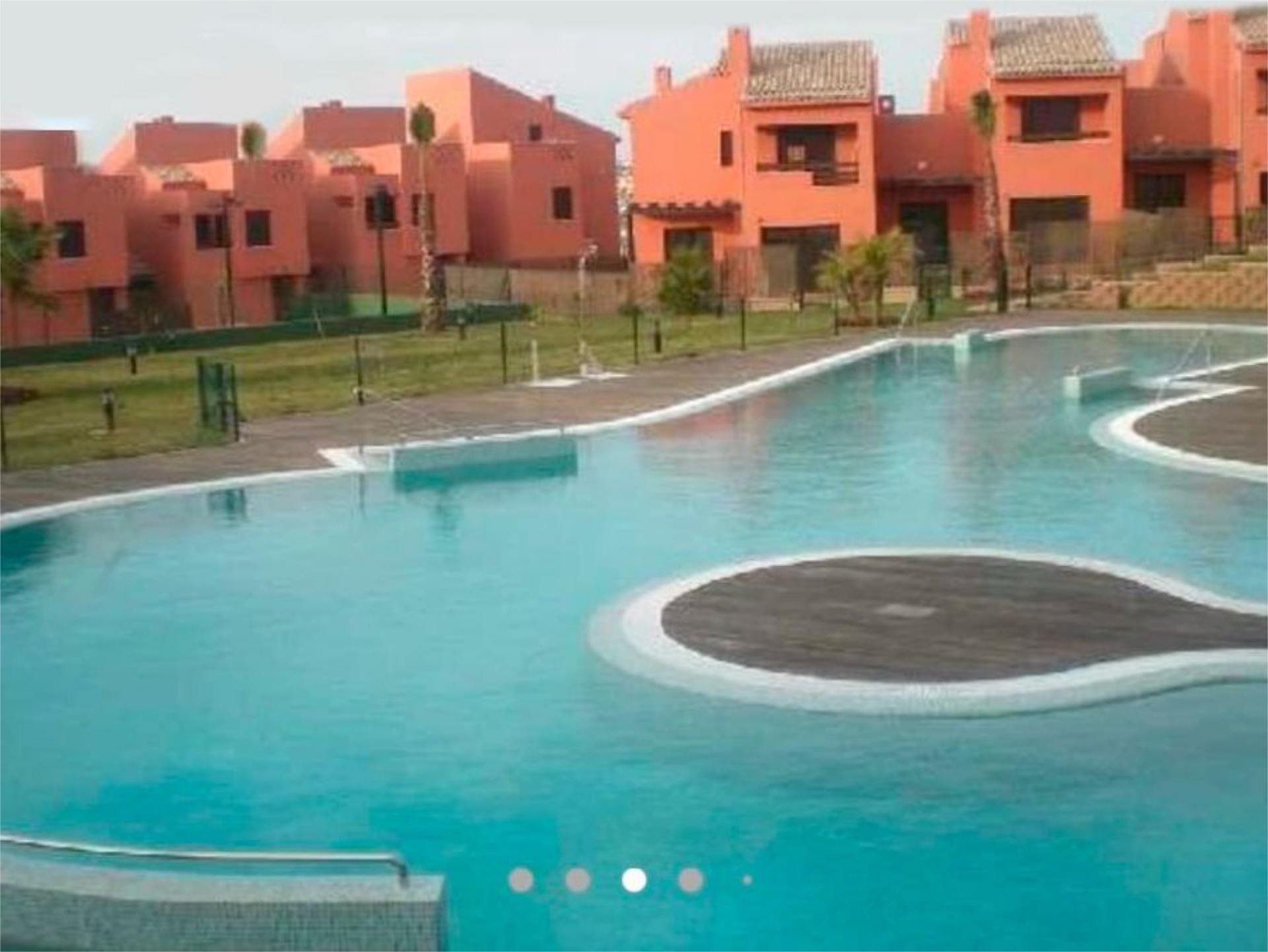 Flat to rent in Calle Irlanda, 1, Puertas del sur - Guadabajaque