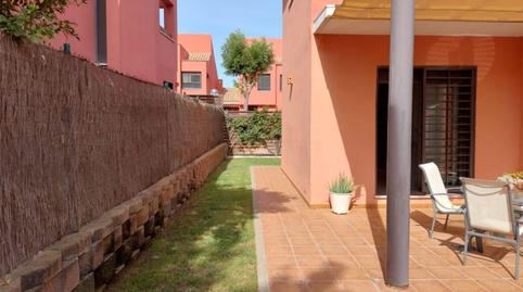 Foto 2 de Casa o xalet en venda a Calle Irlanda, 1, Puertas del sur - Guadabajaque, Cádiz