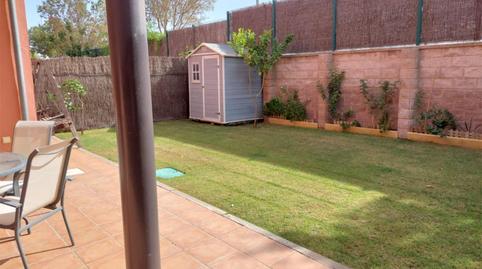 Foto 4 de Casa o xalet en venda a Calle Irlanda, 1, Puertas del sur - Guadabajaque, Cádiz