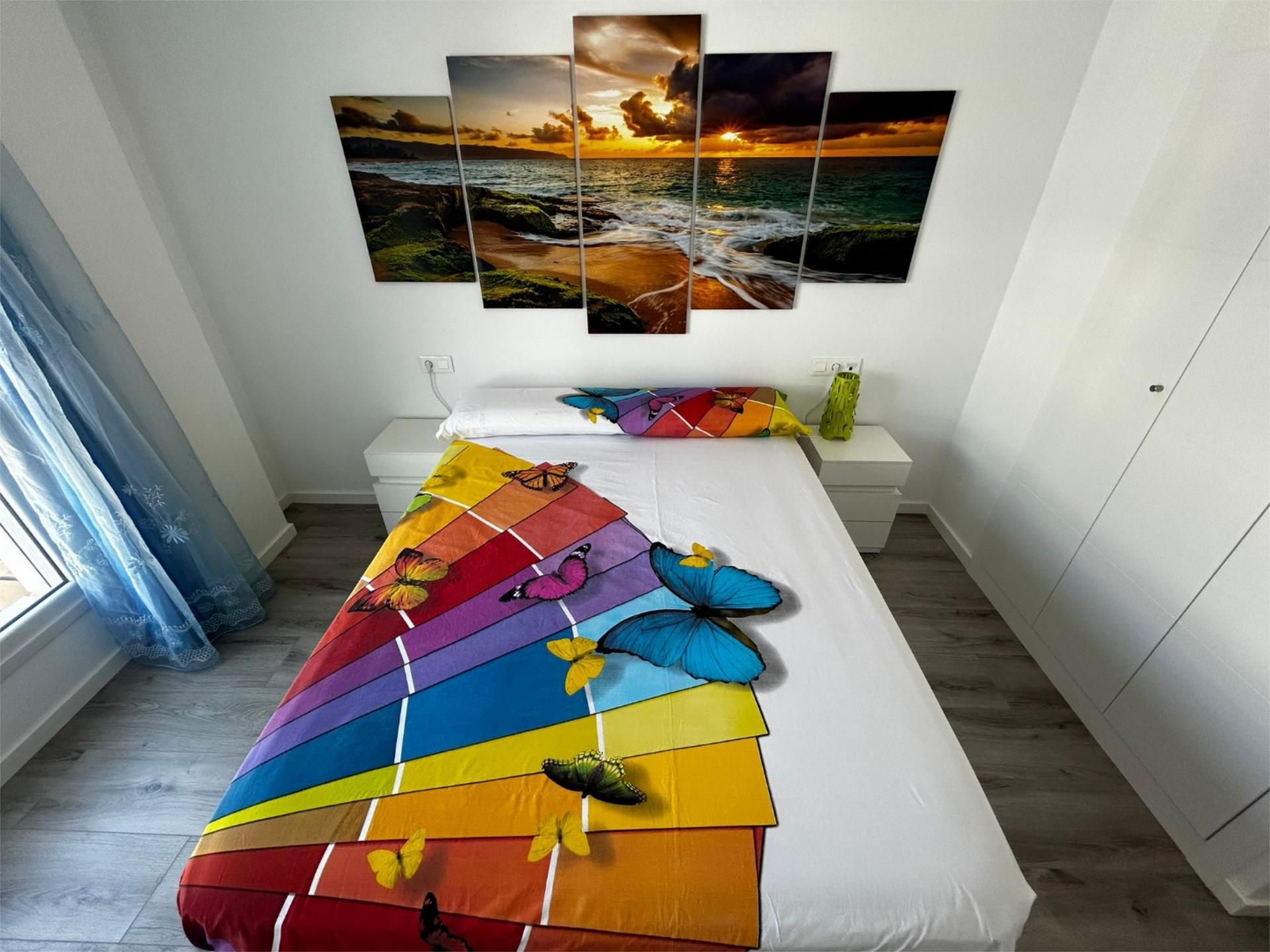Bedroom of Apartment to rent in Burgos Capital  with Heating, Parquet flooring and Furnished