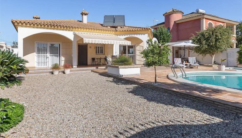 Photo 1 of Single-family semi-detached to rent in Calle Genil, 15, Las Palmeras - Dehesilla, Cádiz