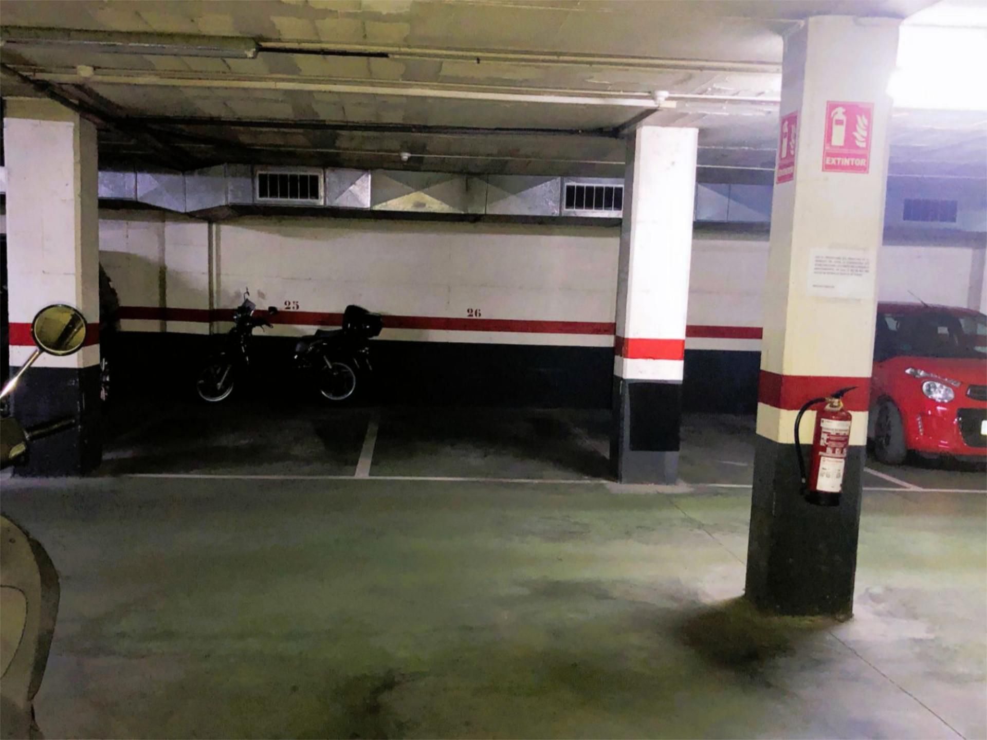 Parking of Garage for sale in Reus