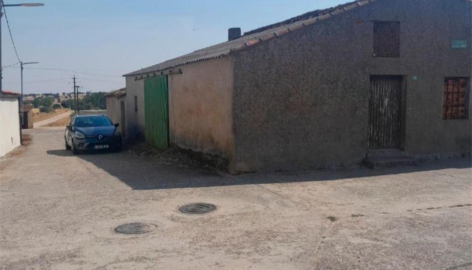 Foto 1 de Casa o xalet en venda a Calle de la Constitucion, 1, Santa María de Sando, Salamanca