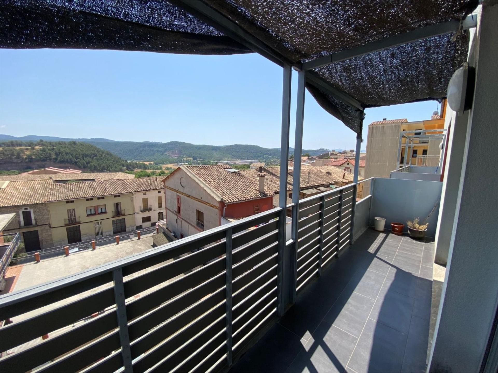 Terrassa de Pis en venda en Avinyó amb Calefacció, Terrassa i Moblat