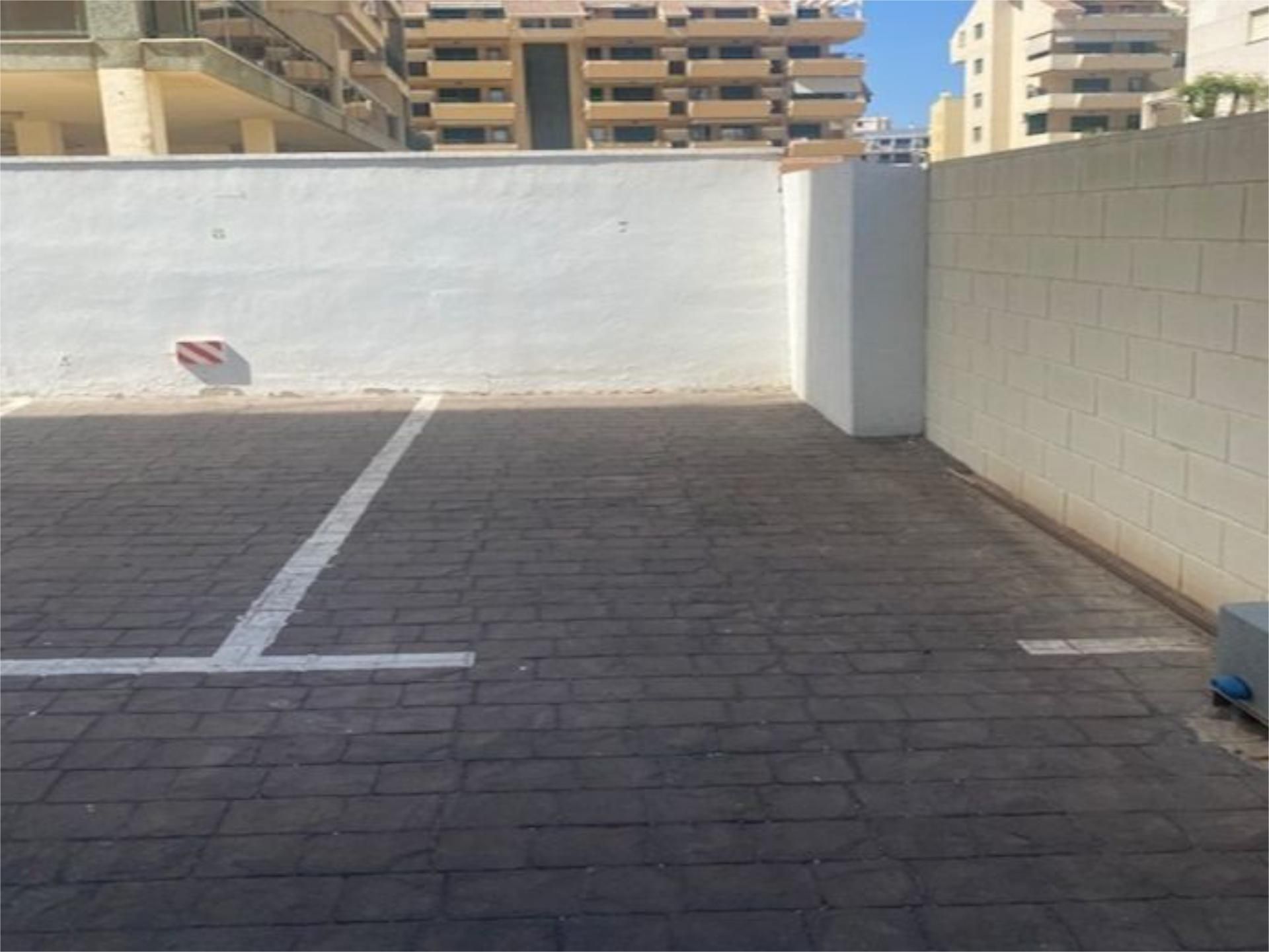 Parking of Garage for sale in Guardamar de la Safor