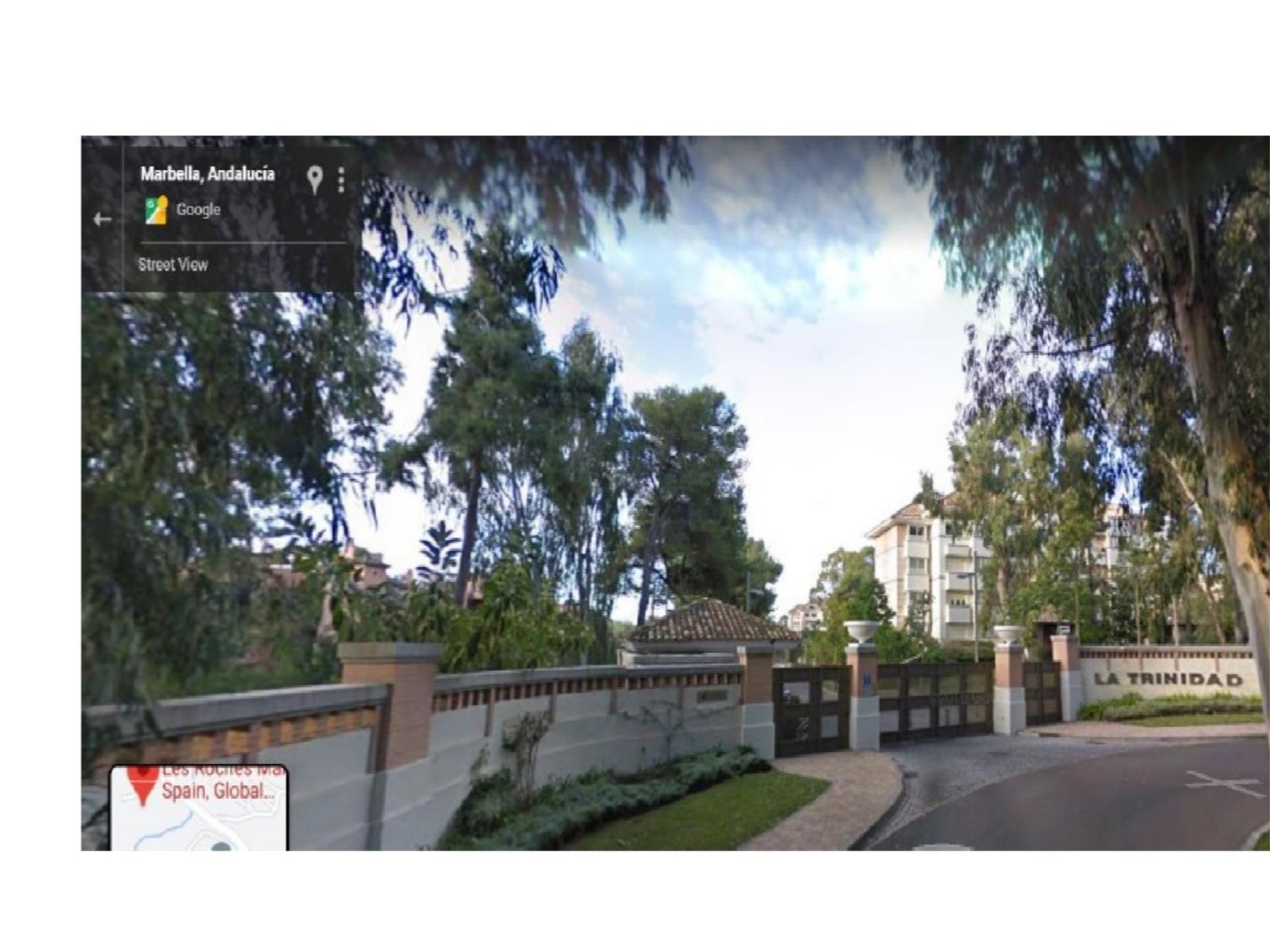 Exterior view of Garage for sale in Marbella