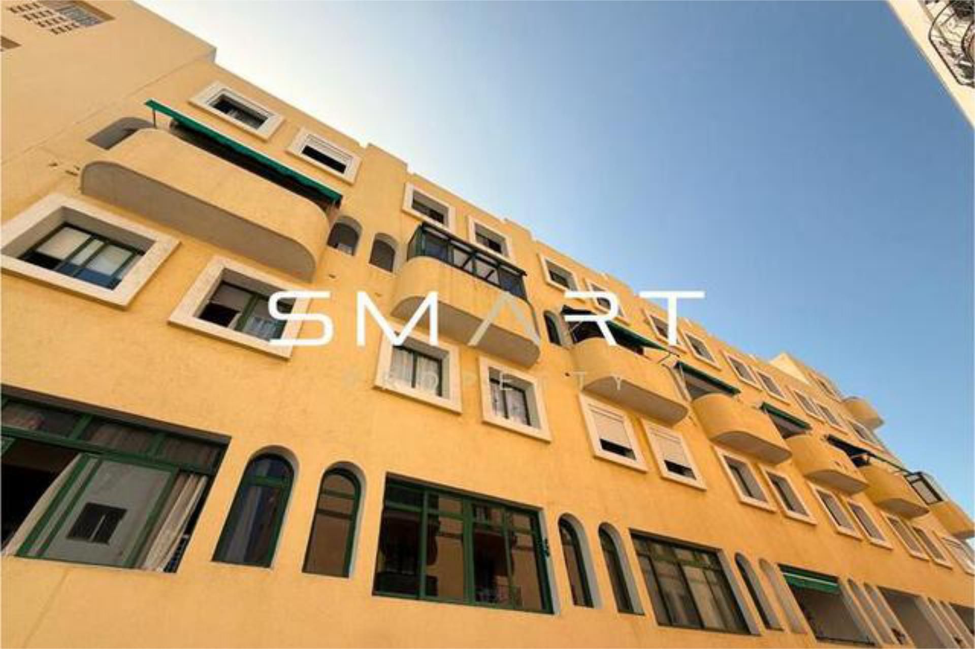 Vista exterior de Casa o chalet en venta en Adeje con Trastero y Amueblado