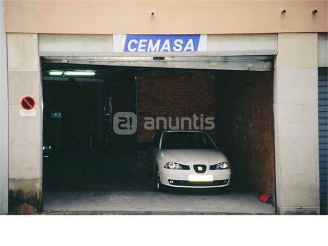 Garaje en Alquiler en Carrer Enderrocades, 2 en Carme - Vistalegre