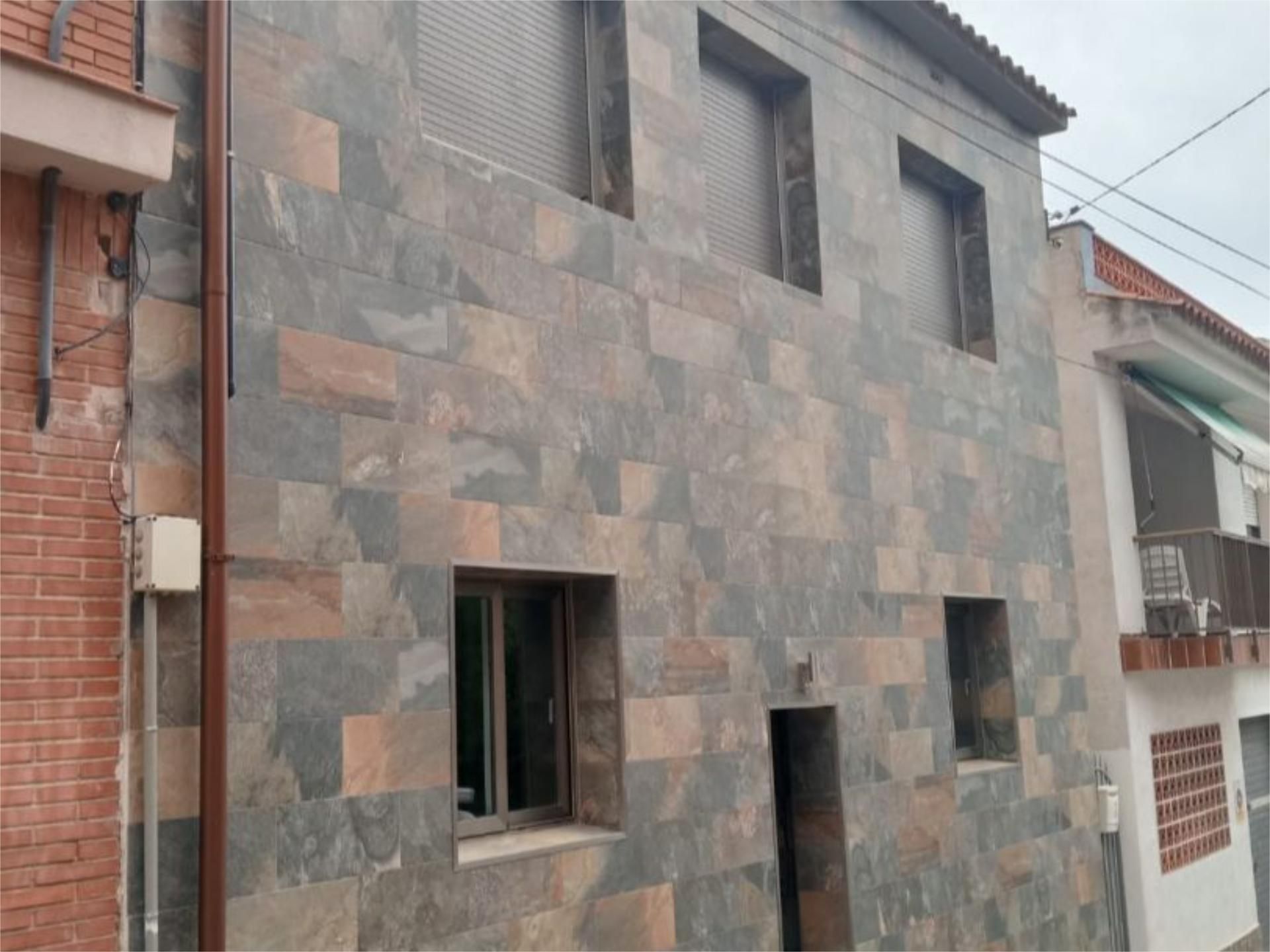 Vista exterior de Casa adosada de alquiler en Tordera con Aire acondicionado, Calefacción y Terraza