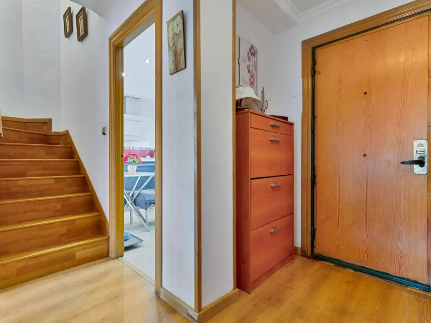 Houses for sale in Calle Monaguillo, 1, Los Boliches Houses for sale in Fuengirola with Air Conditioner, Private garden and Parquet flooring