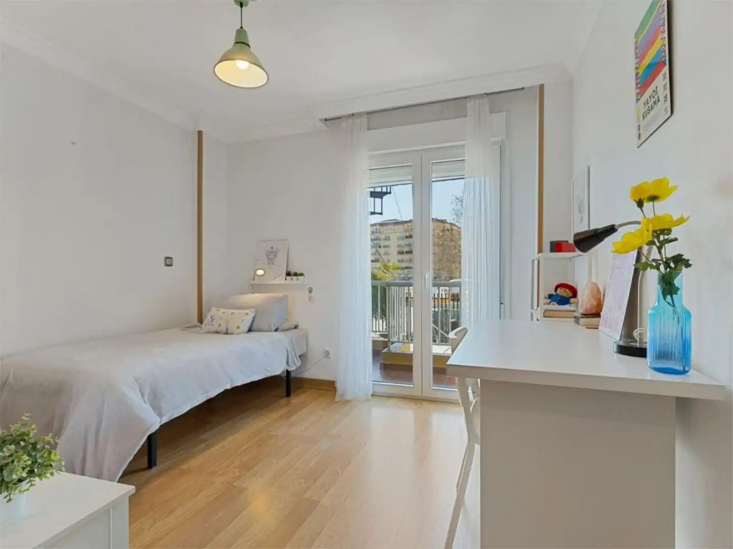 Houses for sale in Calle Monaguillo, 1, Los Boliches Bedroom of Houses for sale in Fuengirola with Air Conditioner, Private garden and Parquet flooring