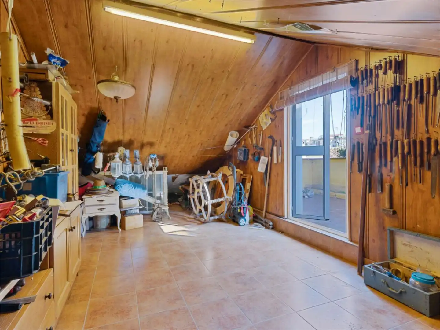 Houses for sale in Calle Monaguillo, 1, Los Boliches Houses for sale in Fuengirola with Air Conditioner, Private garden and Parquet flooring