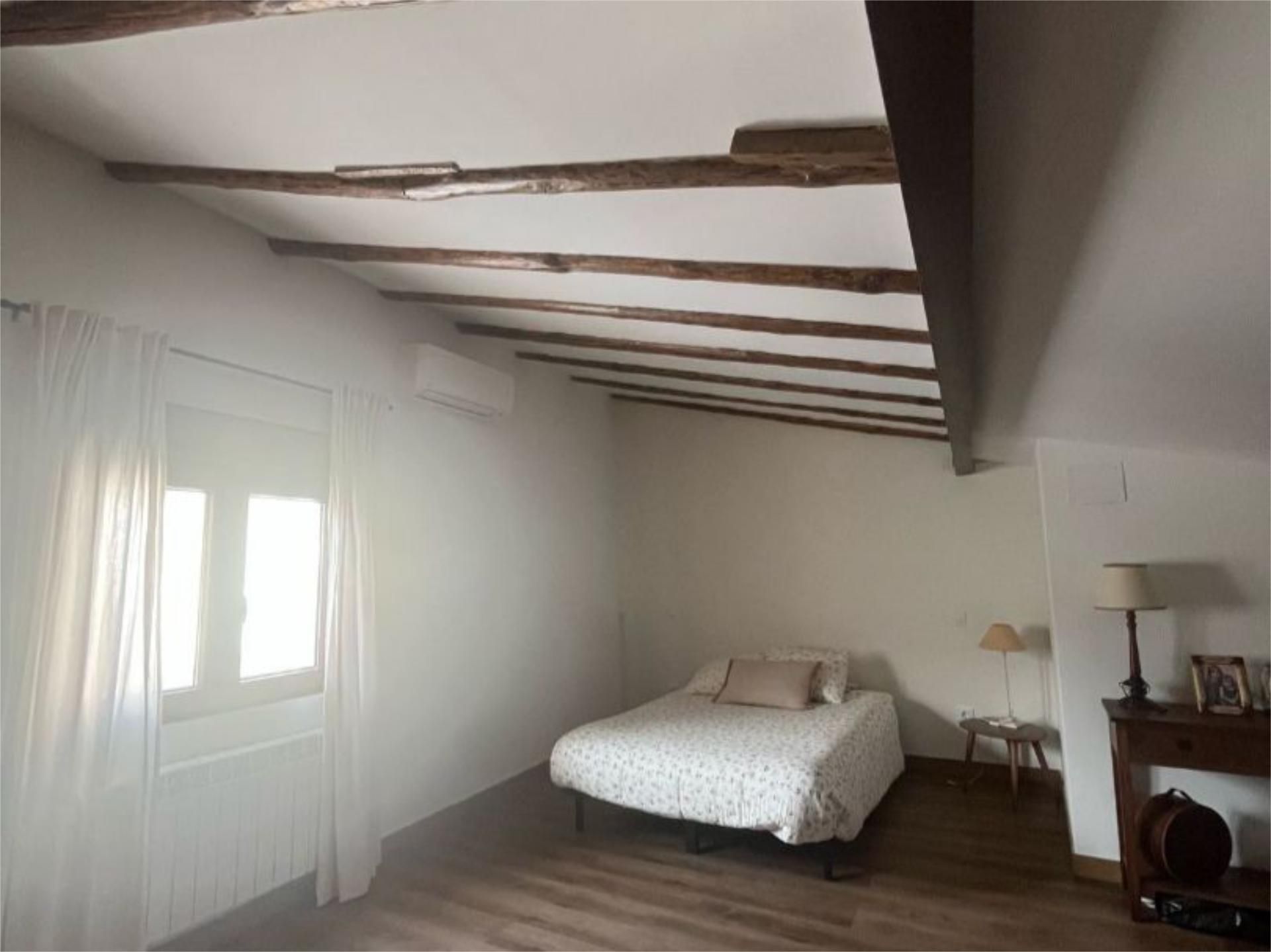 Bedroom of Single-family semi-detached for sale in San Martín de Valdeiglesias  with Heating, Storage room and Furnished
