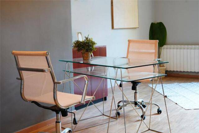 Oficina en Alquiler en El Raval