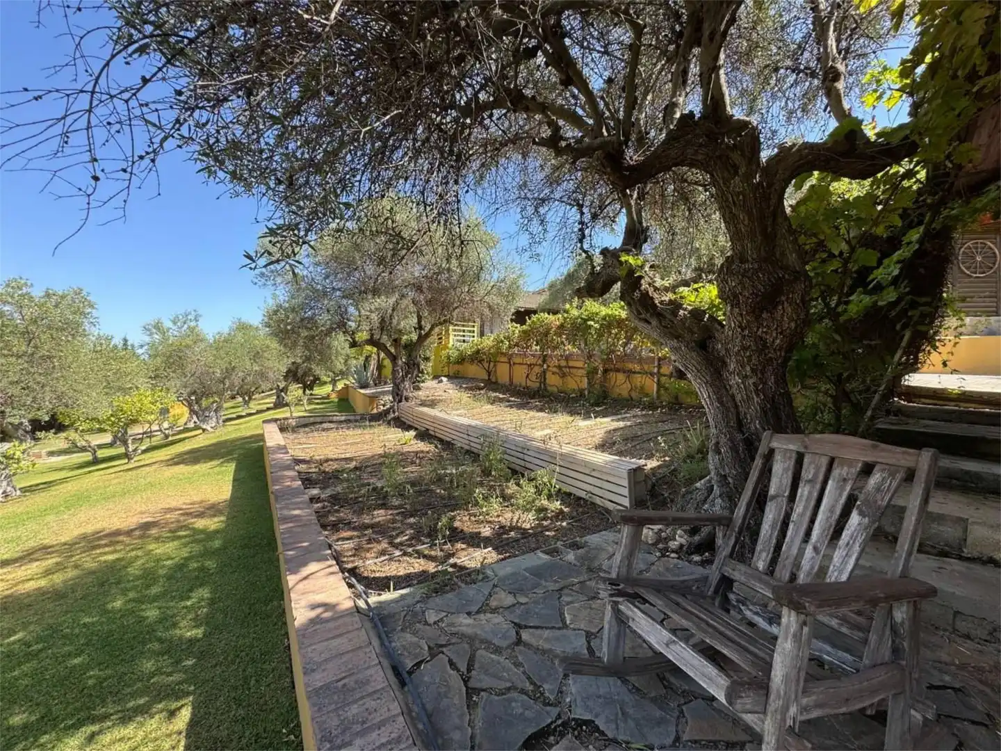 Country homes for sale in Calle Valdescoba, 1, Monda Garden of Country homes for sale in Monda with Air Conditioner, Terrace and Swimming Pool