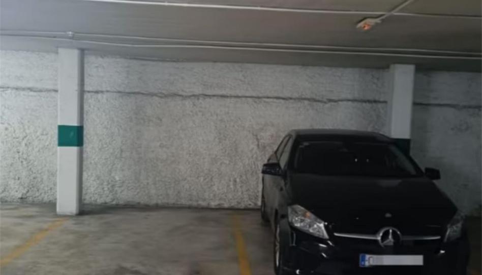 Garatge de lloguer a Avinguda del Doctor Peset Aleixandre, 112, Barrio de Benicalap, Valencia - imatge 1 Foto 1 de Garatge de lloguer a Avinguda del Doctor Peset Aleixandre, 112, Barrio de Benicalap, Valencia