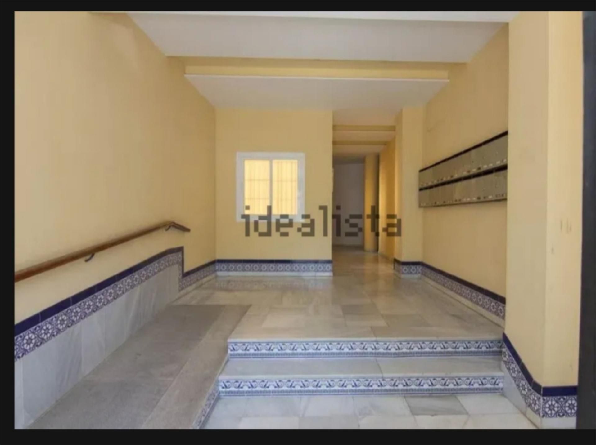 Flat for sale in El Puerto de Santa María  with Washing machine and Balcony