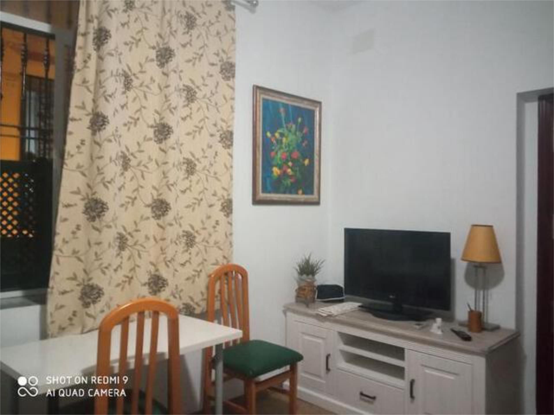 Sala d'estar de Apartament de lloguer en  Cádiz Capital amb Moblat