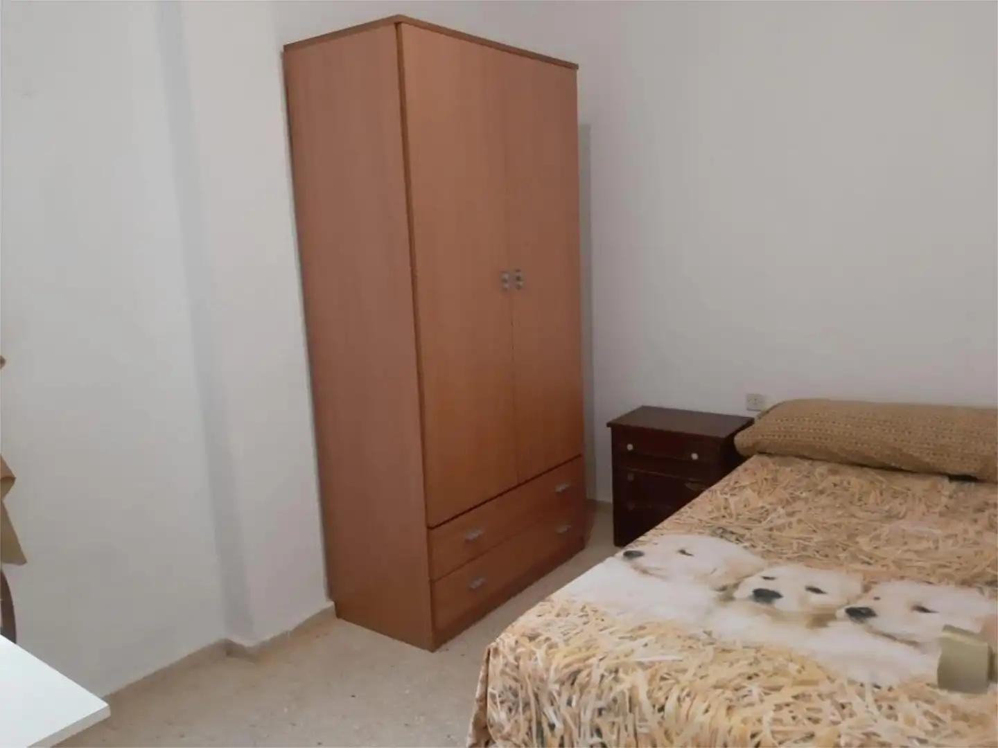 Habitación en Calle Fray Martín de Córdoba, 9, Huerta de la Reina - Trassierra Habitación en Calle Fray Martín de Córdoba, 9, Huerta de la Reina - Trassierra