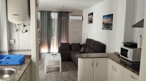 Piso de alquiler en Calle Santa Rita, 2, Conil, Conil de la Frontera - imagen 2 Foto 2 de Piso de alquiler en Calle Santa Rita, 2, Conil, Conil de la Frontera