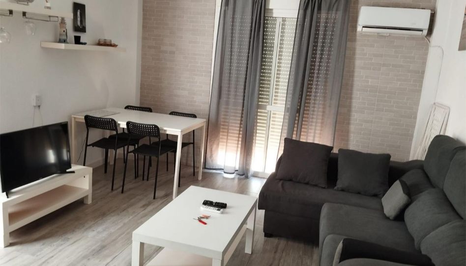 Piso de alquiler en Calle Santa Rita, 2, Conil, Conil de la Frontera - imagen 1 Foto 1 de Piso de alquiler en Calle Santa Rita, 2, Conil, Conil de la Frontera