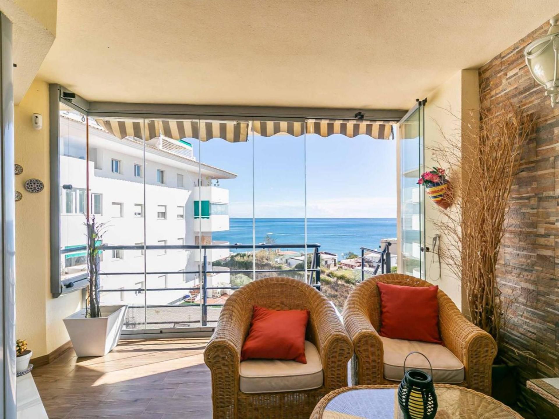 Habitación de Piso de alquiler en Fuengirola con Aire acondicionado, Terraza y Piscina