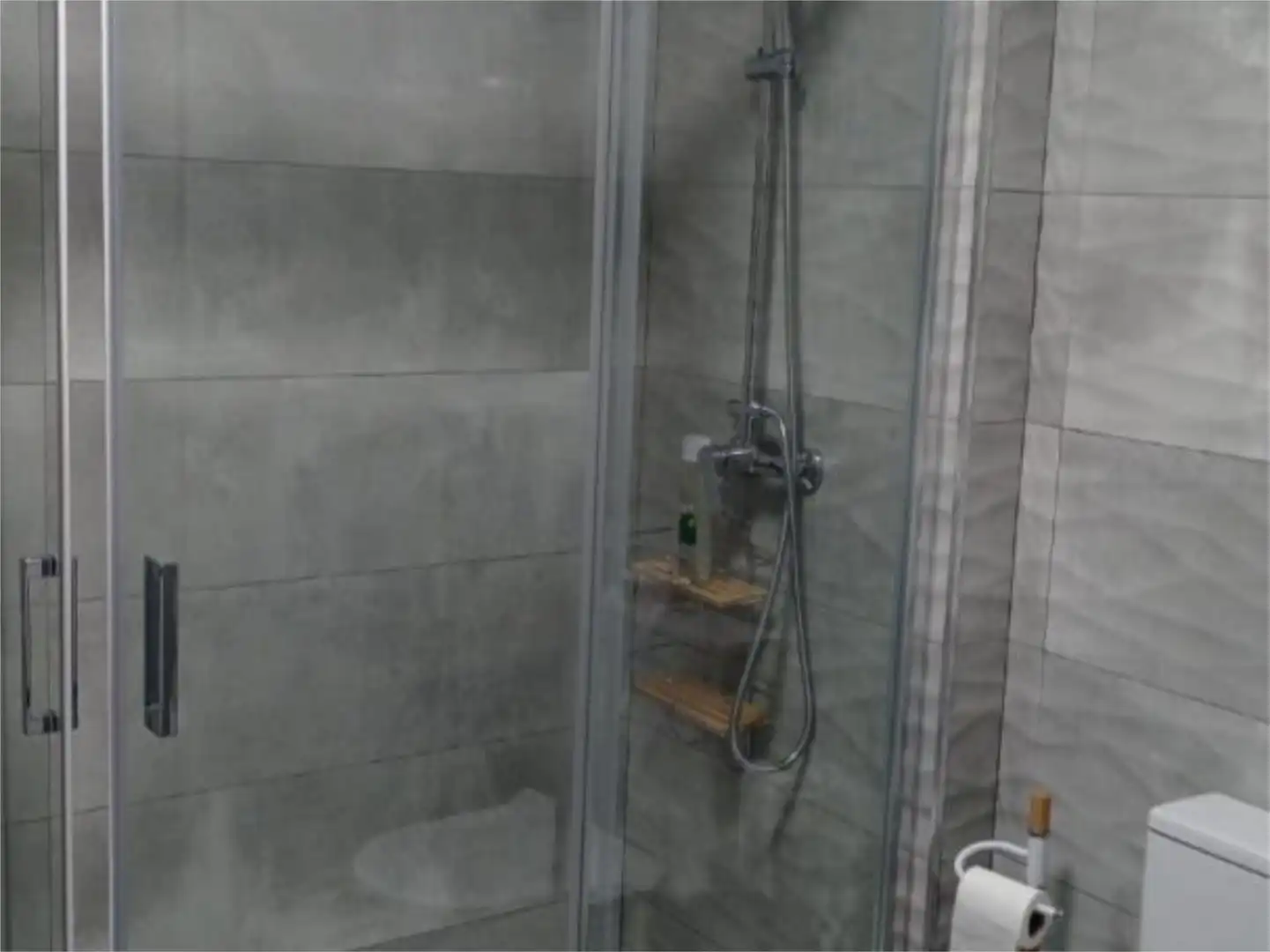 Baño de Piso de alquiler en Cazorla con Amueblado y Balcón