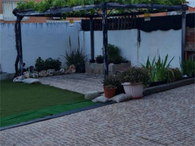 Piso en Venta en Calle Rodríguez de la Fuente, 1 en Las Ventas de Retamosa