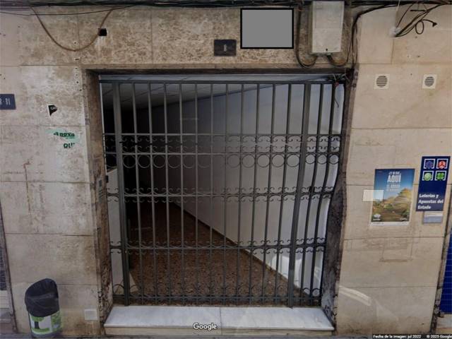 Local comercial en Venta en Carrer Primer de Maig, 8 en Centro - Ambulatorio