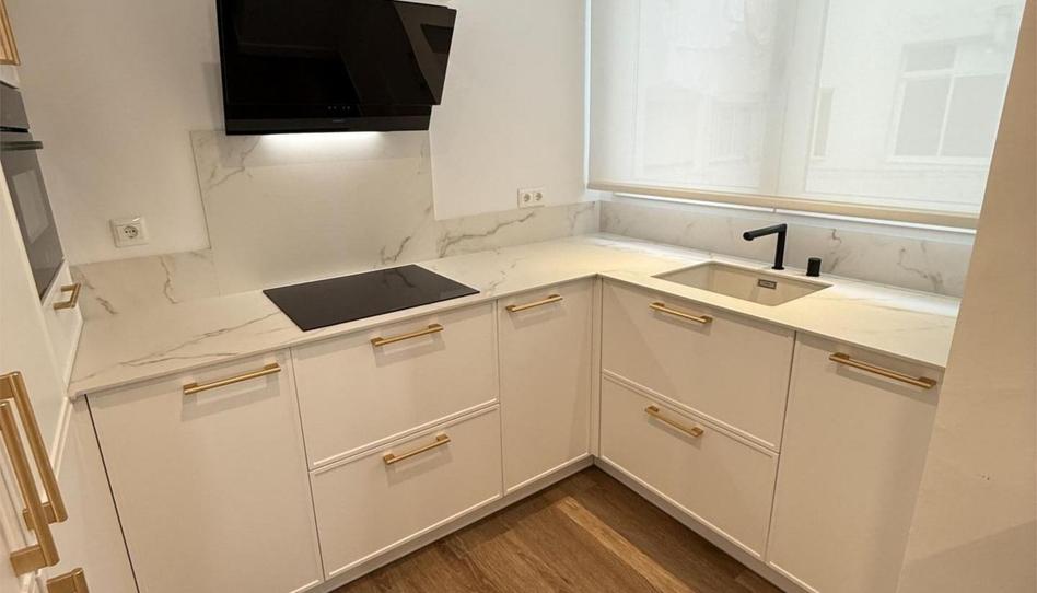 Foto 1 de Pis en venda a Calle Horacio Lengo, 19, La Unión - Cruz de Humilladero - Los Tilos, Málaga