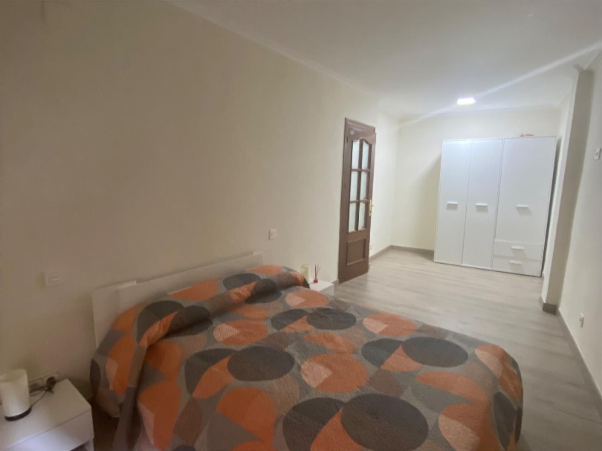 Bedroom of Flat to rent in Bermeo