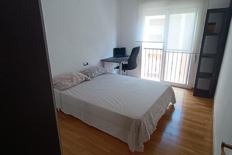 Foto 1 de Pis per a compartir a Calle San Francisco, 5a, Norte, Alicante