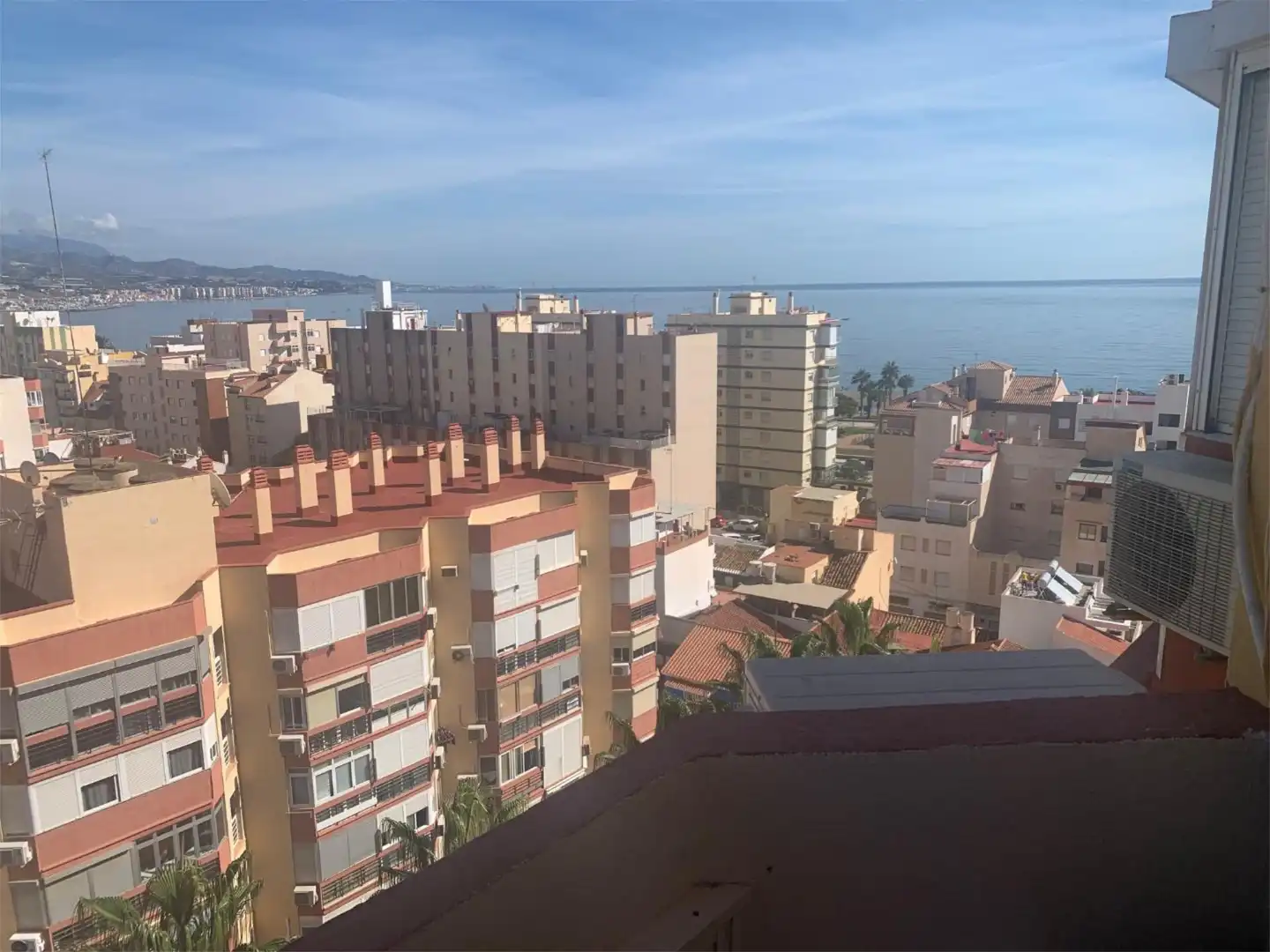 Pis en venda a Avenida de Andalucía, 12, Caleta de Vélez Vista exterior de Pis en venda en Vélez-Málaga amb Aire condicionat
