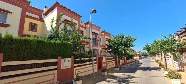 Casa adosada en Venta en Pasaje Francisco Delicado, 26 en Arco Norte - Avda. España