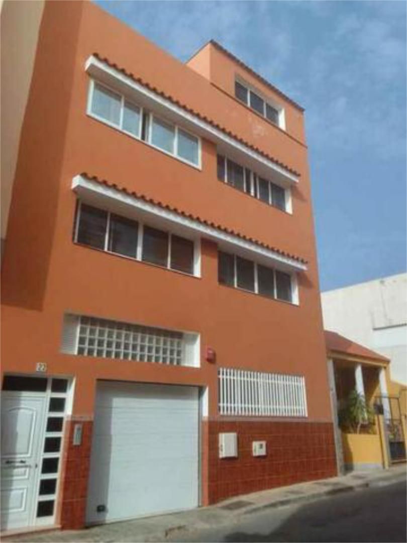 Exterior view of Attic for sale in Santa Lucía de Tirajana  with Storage room