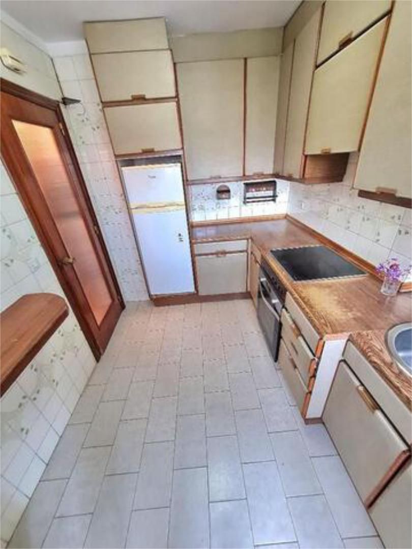 Kitchen of Flat for sale in Vigo   with Heating, Private garden and Terrace