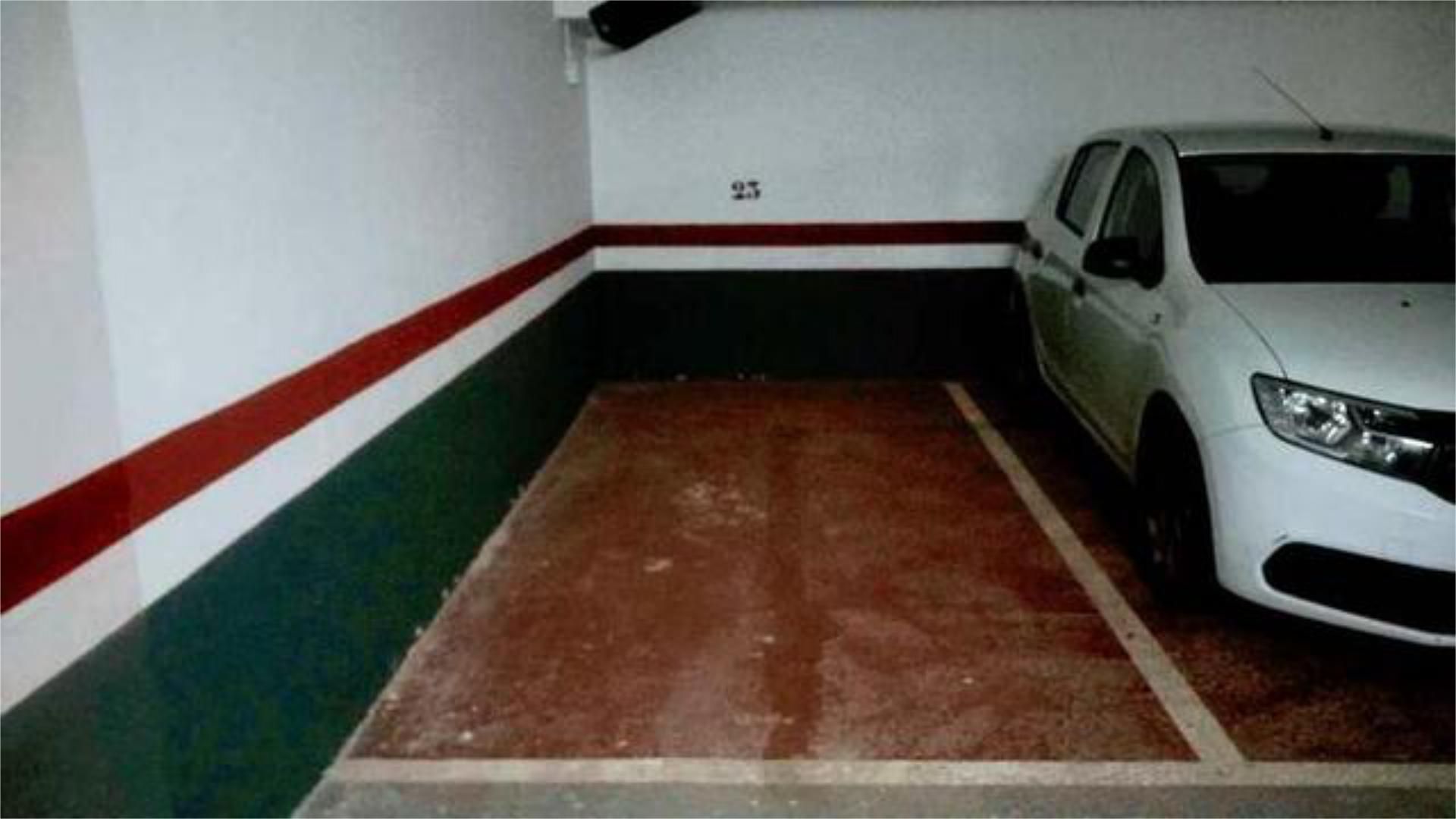 Aparcament de Garatge de lloguer en  Valencia Capital