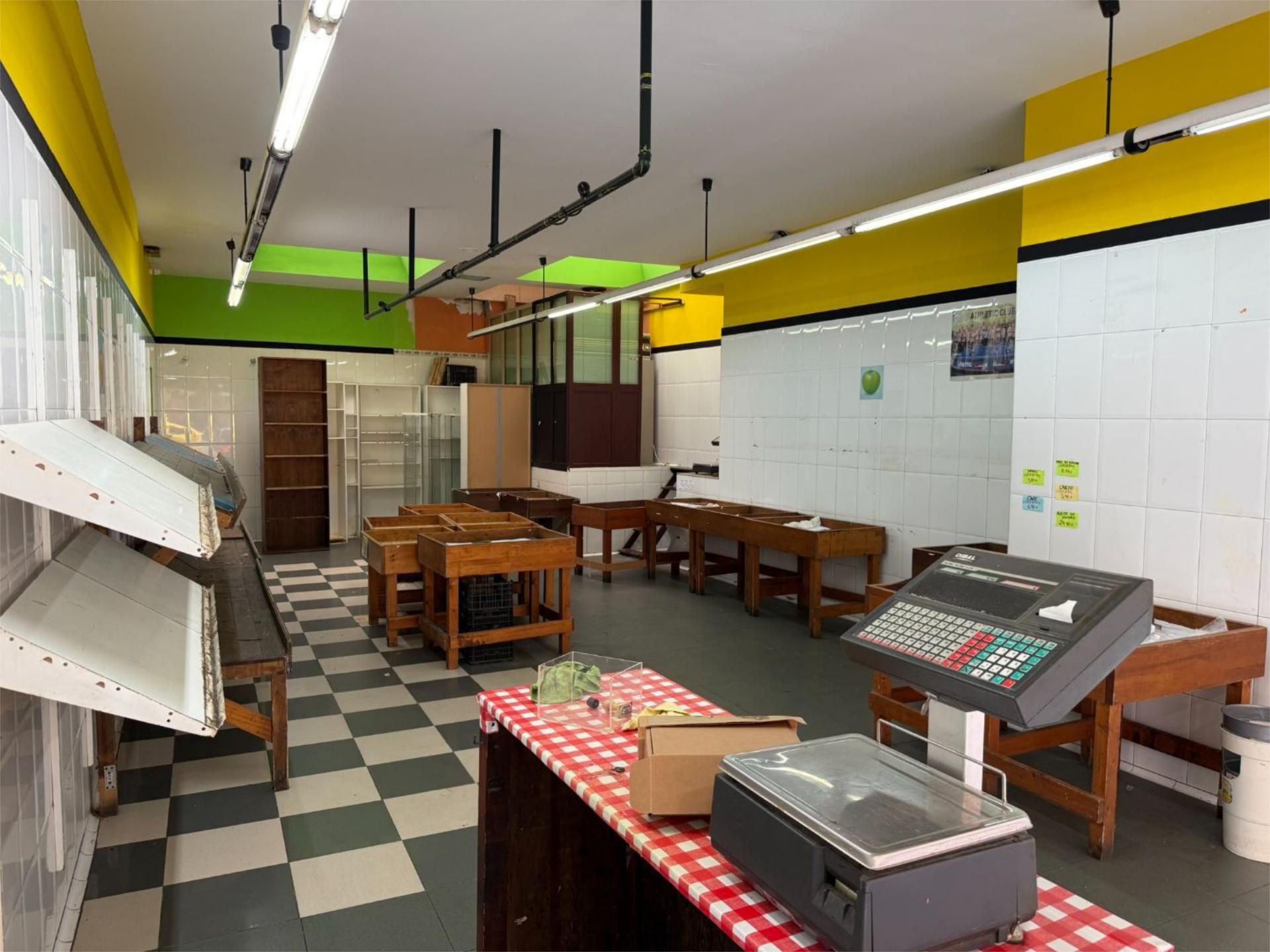 Premises for sale in Bilbao   with Furnished