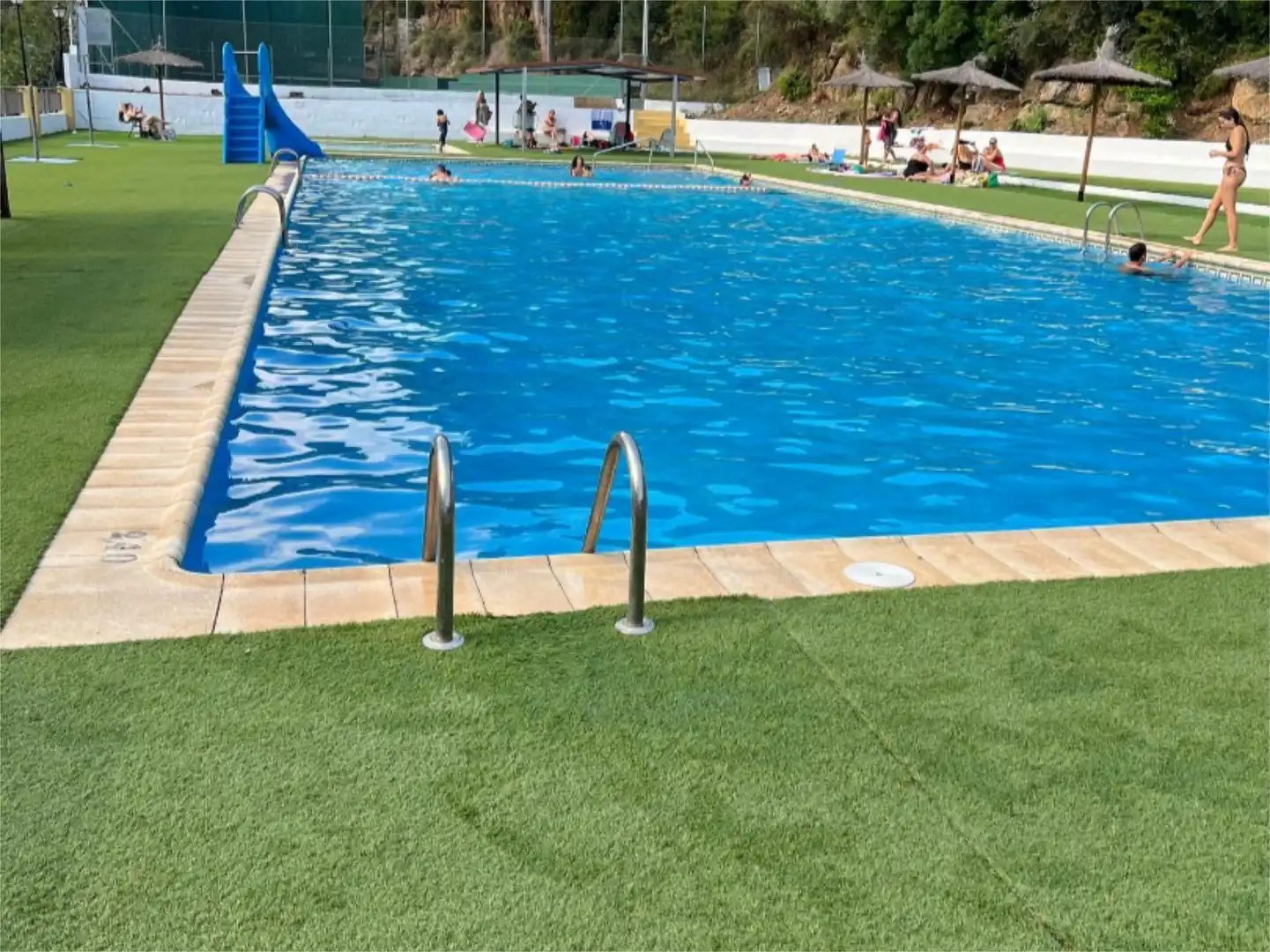 Pis en venda a Calle Talega, 12, Algimia de Almonacid Piscina de Pis en venda en Algimia de Almonacid amb Balcó