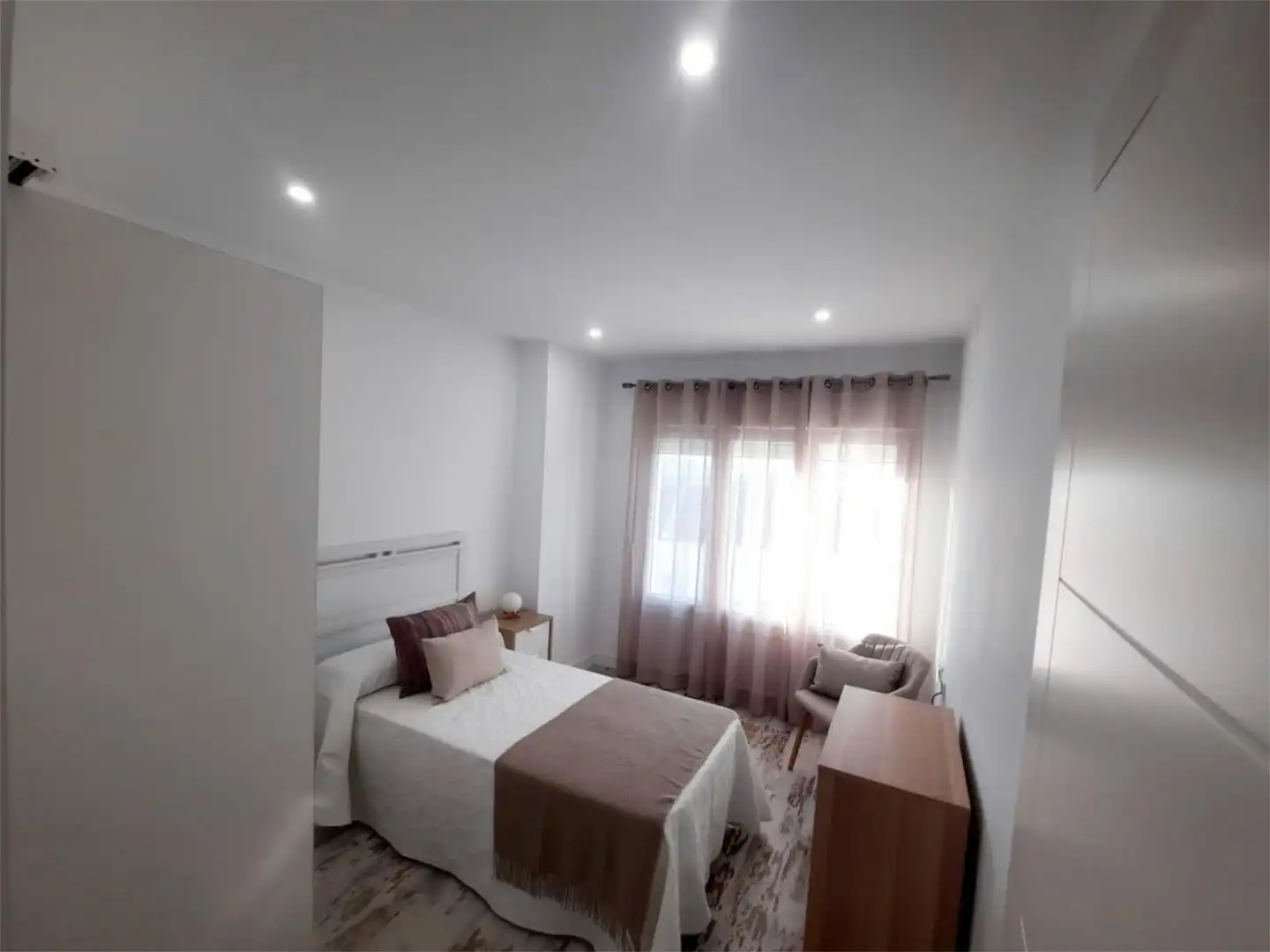 Wohnung zur Miete in Calle Mendaro, 15, Núcleo urbano Wohnung zur Miete in Calle Mendaro, 15, Núcleo urbano